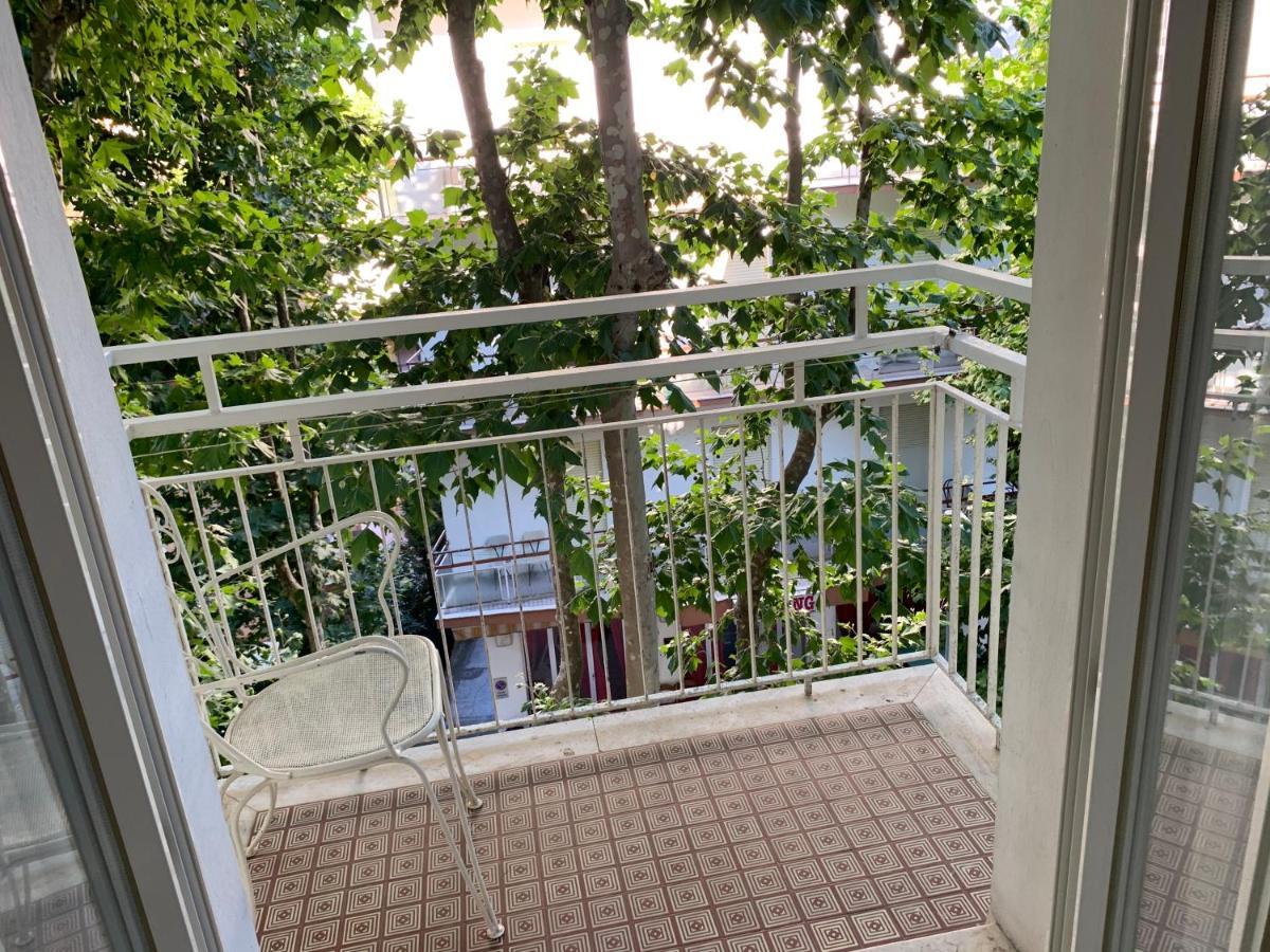 Hotel Ginevra E Residence Cattolica Exterior foto
